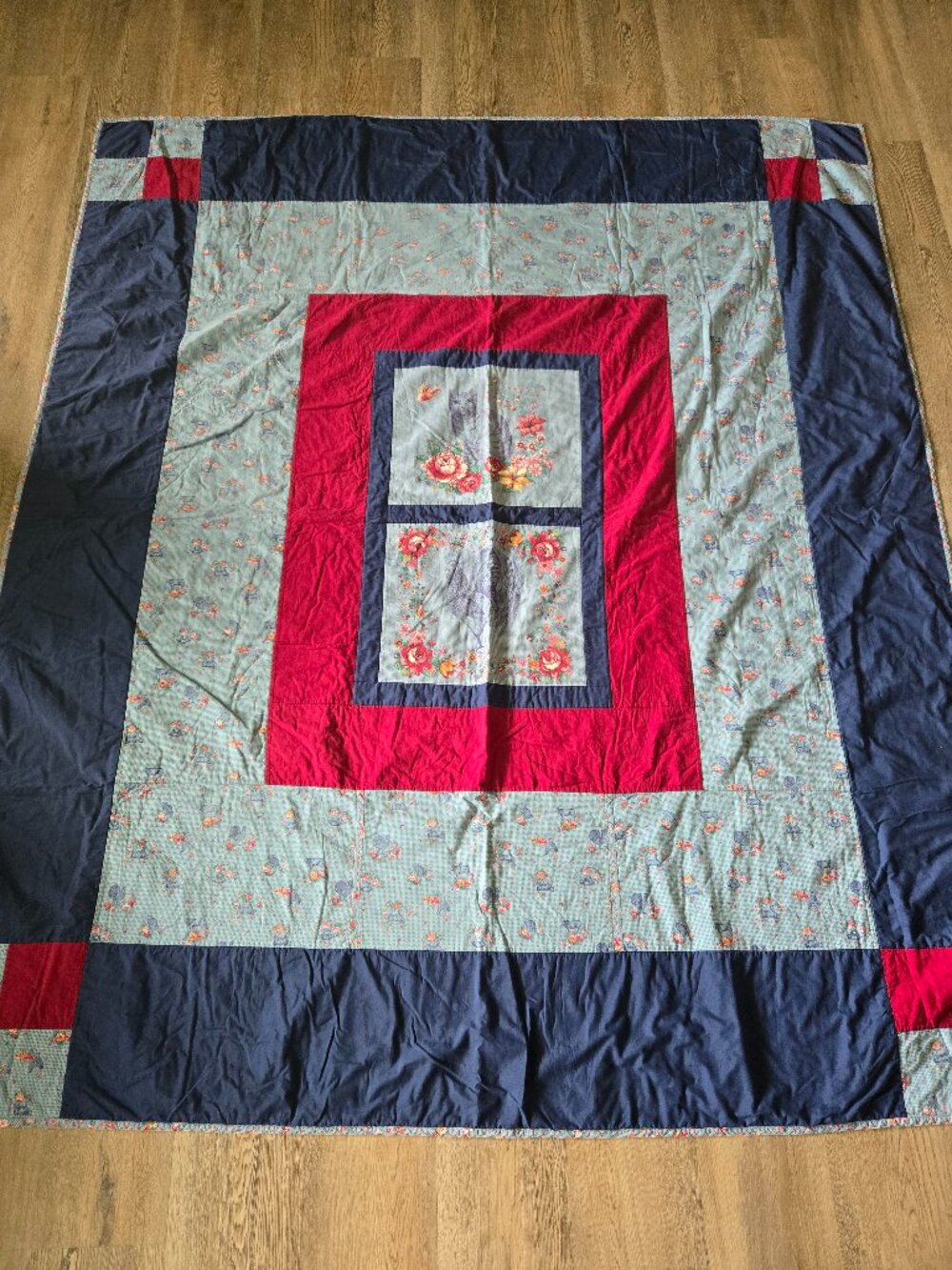vintage Rooster Cat Floral patchwork quilt large approx 92x84